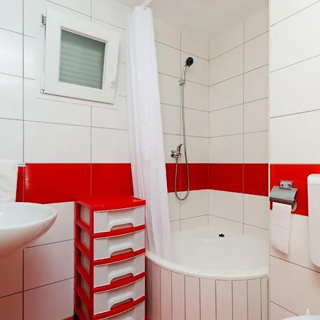 Nyaraló House Ancica *