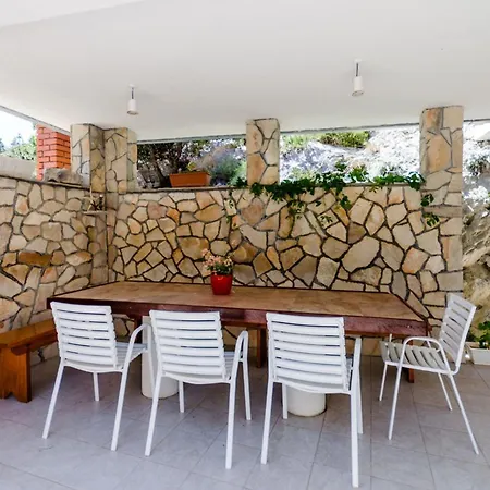 House Ancica